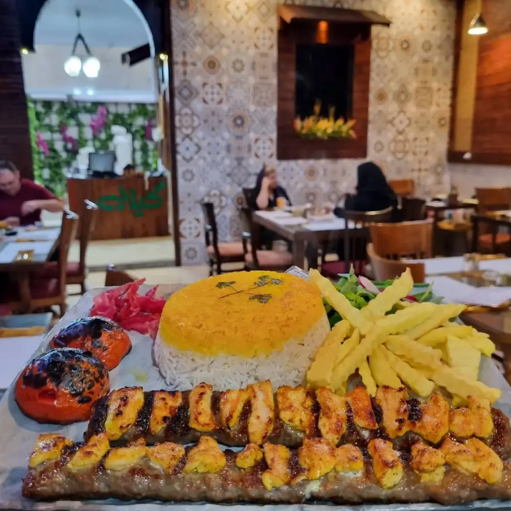 رستوران گیلانه ساری